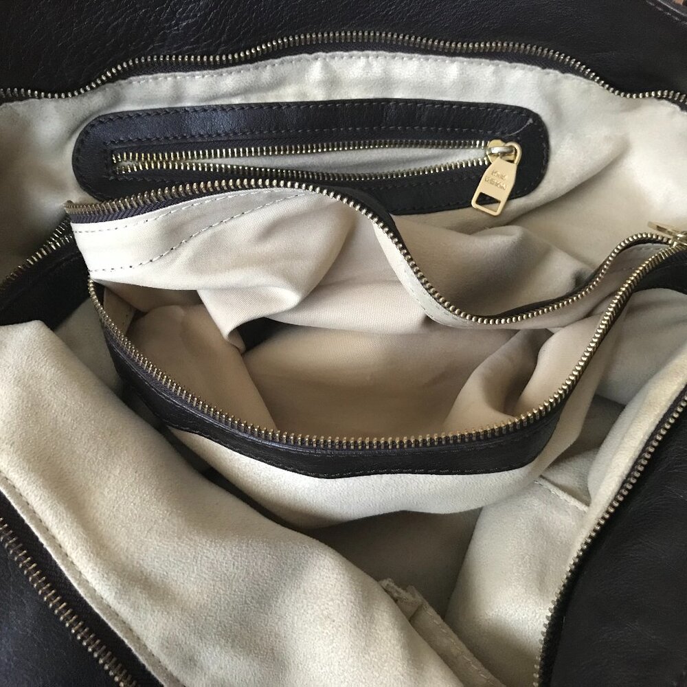 Louis Vuitton Vintage Artsy MM Shoulder Bag AUTHENTIC - Picture 11 of 15
